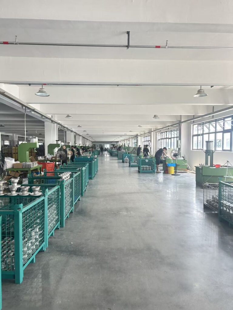 Valve assembly hall at the BAUTU plant in Wenzhou